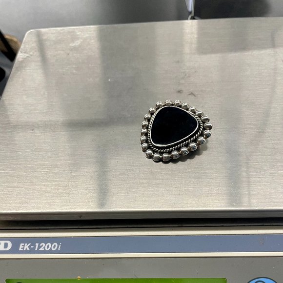 STERLING SILVER ONXY PIN - Picture 1 of 3